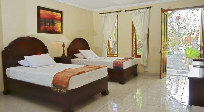 Oyo 2334 Melka Excelsior Hotel Singaraja エクステリア 写真