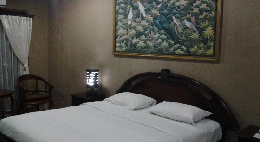 Oyo 2334 Melka Excelsior Hotel Singaraja エクステリア 写真